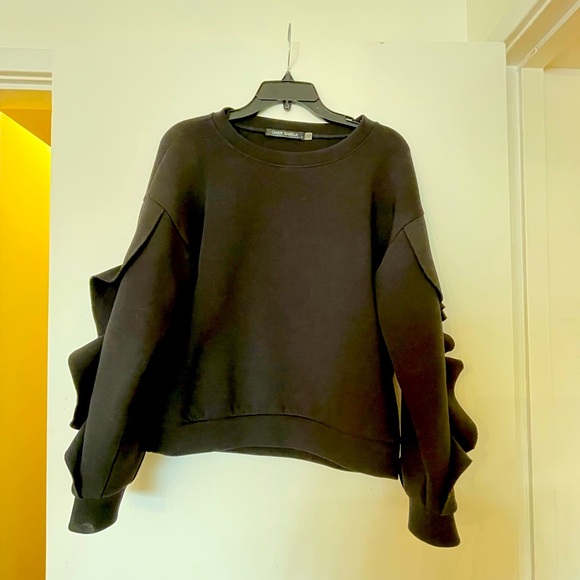 Scuba top with zipper ruffle sleeves - Picture 1 of 7